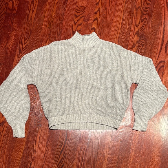 Hollister Sweaters - Hollister Light Gray Turtleneck Sweater